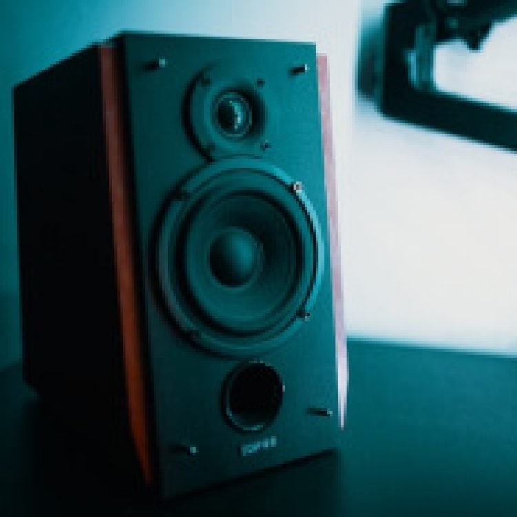 freelance voice over studio gear speaker